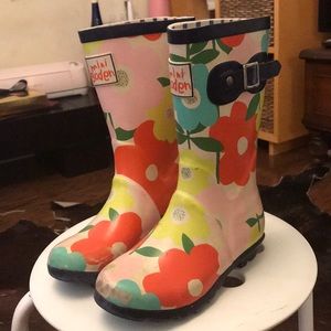 mini boden rain boots
